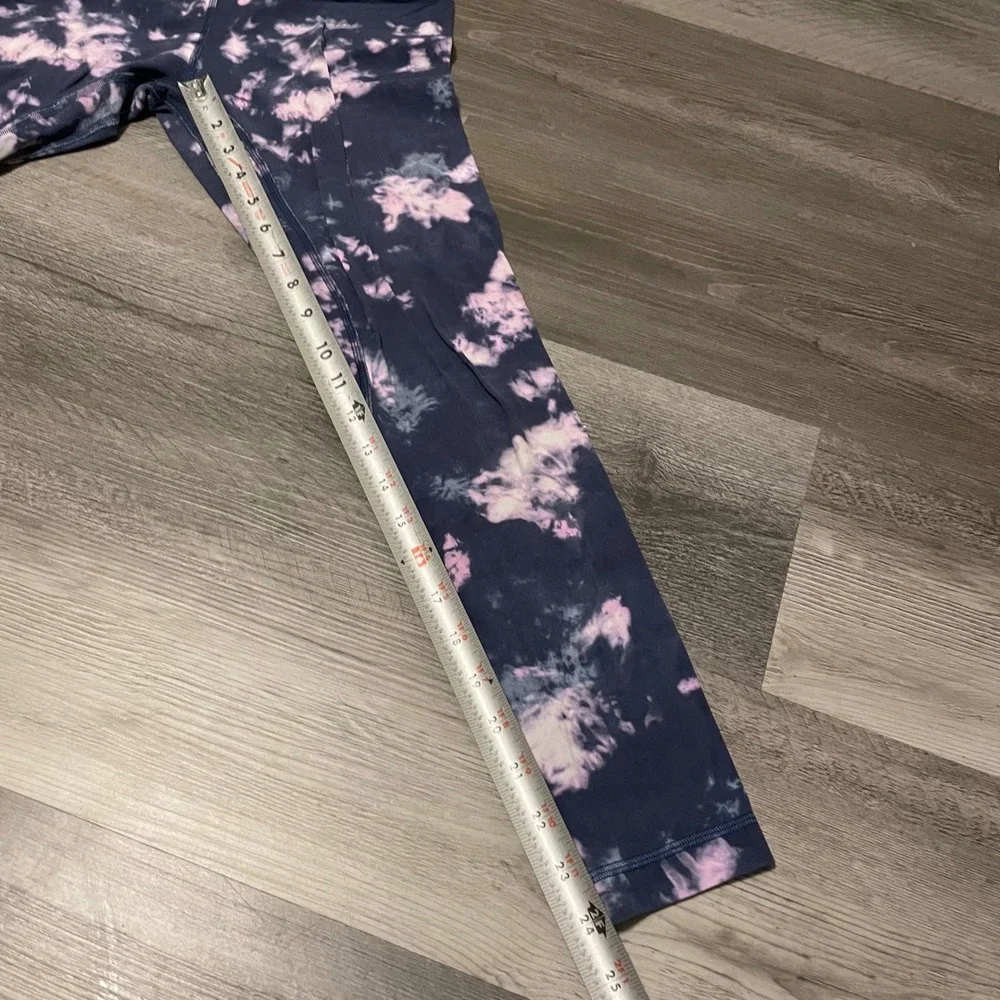 Lululemon Align High Rise Leggings Size 6 Navy Pink Tie Dye Print 24